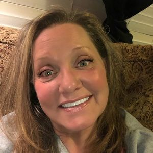 Meet your Posher, Bonnie